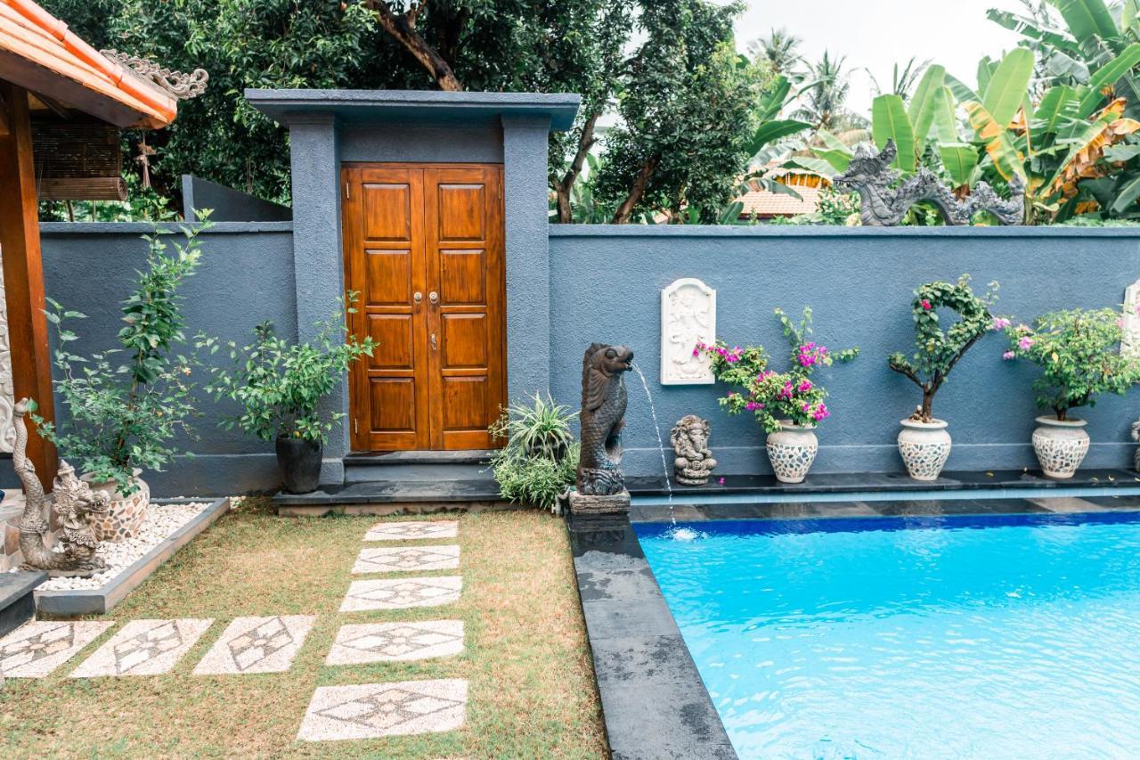 Отель Mias Jungle House Ловина Экстерьер фото